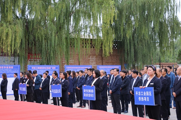 市委副書記、市長王奮彥帶隊(duì)觀摩督查公司項(xiàng)目建設(shè)工作(圖4)